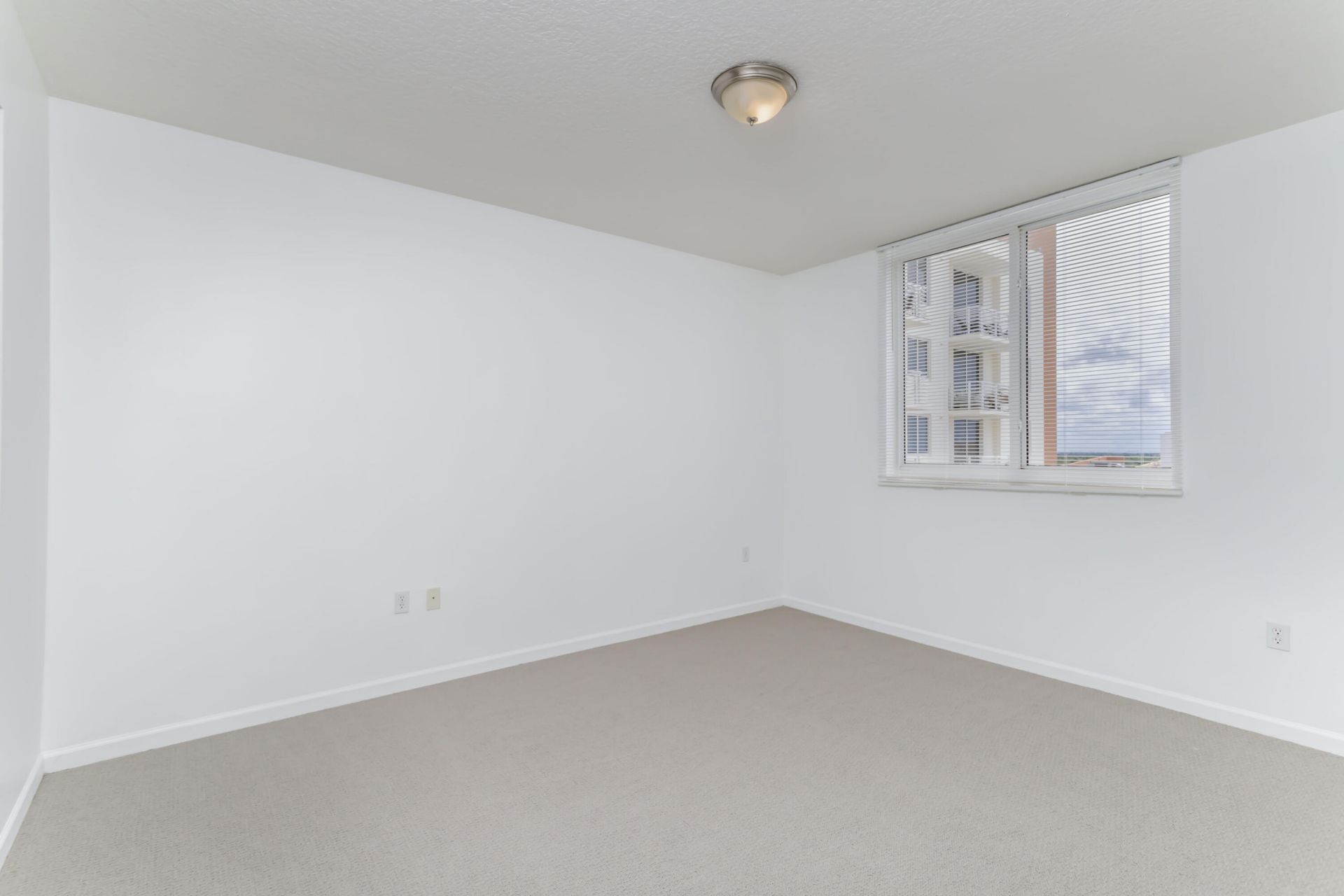 18800 NE 29th Avenue, Unit 923, Miami, FL 33180 Photo