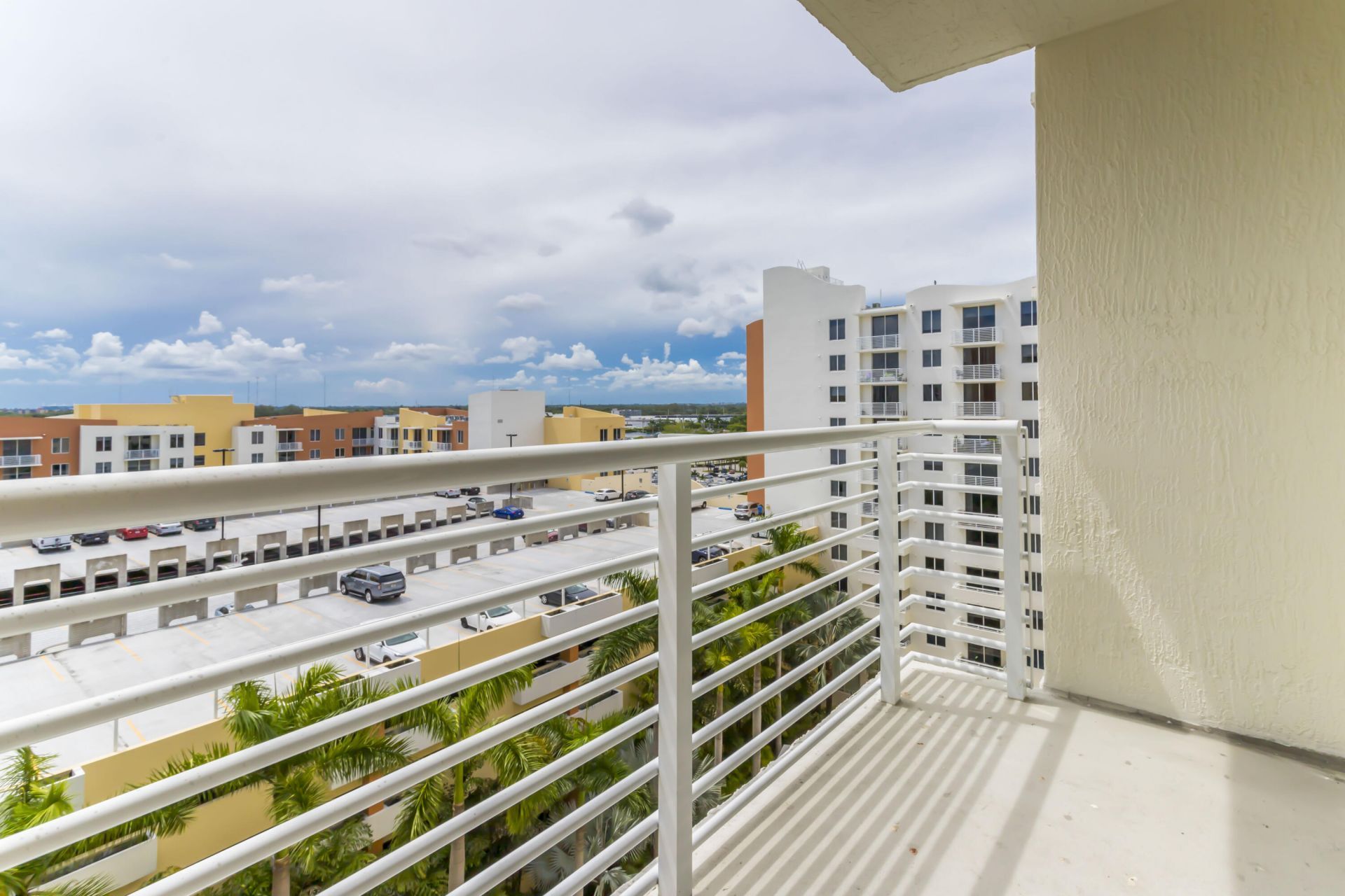 18800 NE 29th Avenue, Unit 923, Miami, FL 33180 Photo