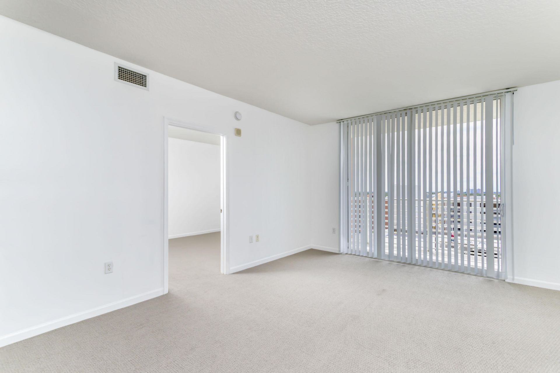 18800 NE 29th Avenue, Unit 923, Miami, FL 33180 Photo