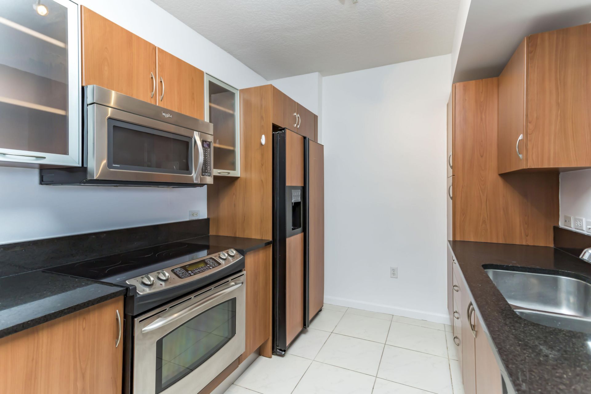 18800 NE 29th Avenue, Unit 923, Miami, FL 33180 Photo