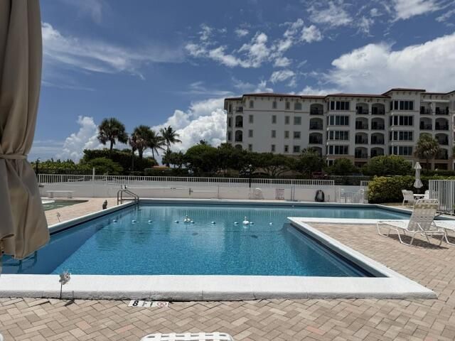33 S Ocean Avenue, Unit 108, Palm Beach Shores, FL 33404 Photo