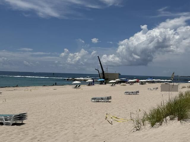 33 S Ocean Avenue, Unit 108, Palm Beach Shores, FL 33404 Photo