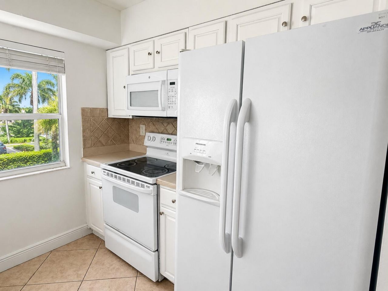 180 Riviera Circle, Unit 30-5, Weston, FL 33326 Photo