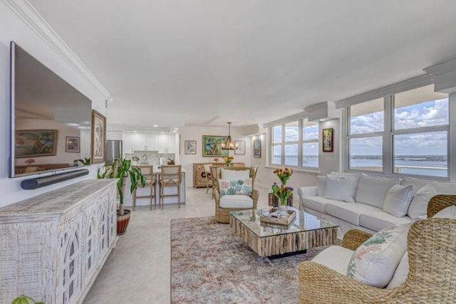 5440 N Ocean Drive, Unit 1502, Singer Island, FL 33404 Photo