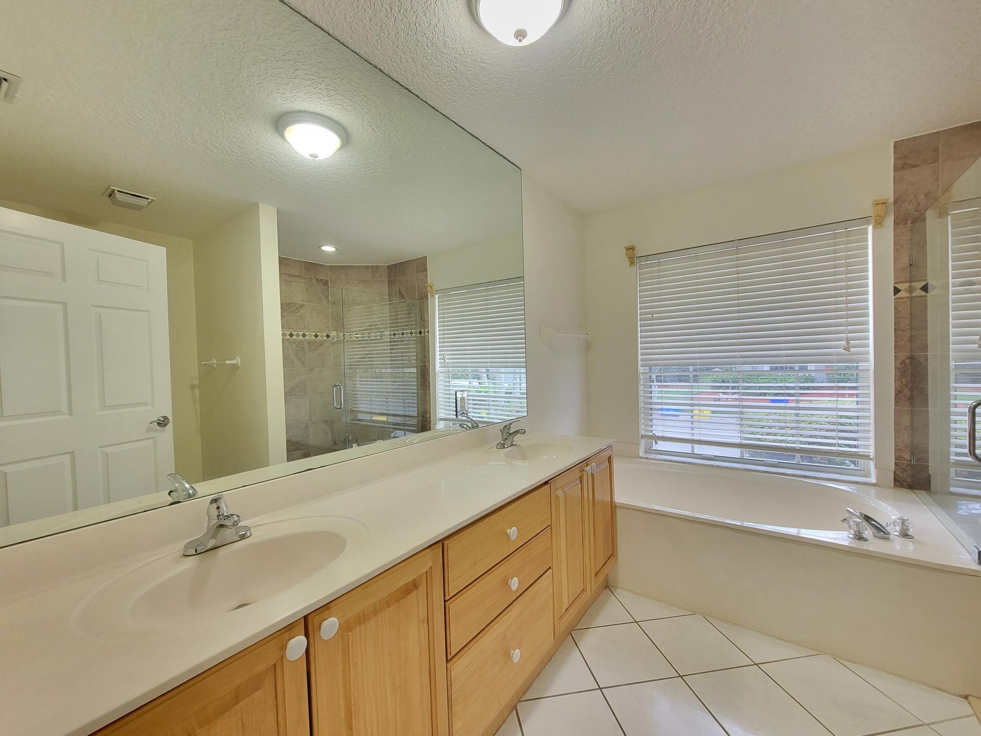 3041 Casa Rio Court, Riviera Beach, FL 33418 Photo