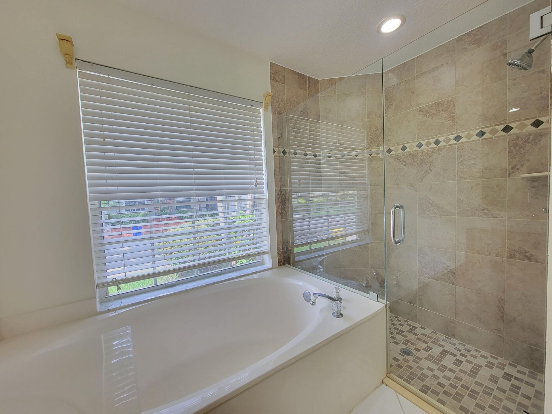 3041 Casa Rio Court, Riviera Beach, FL 33418 Photo