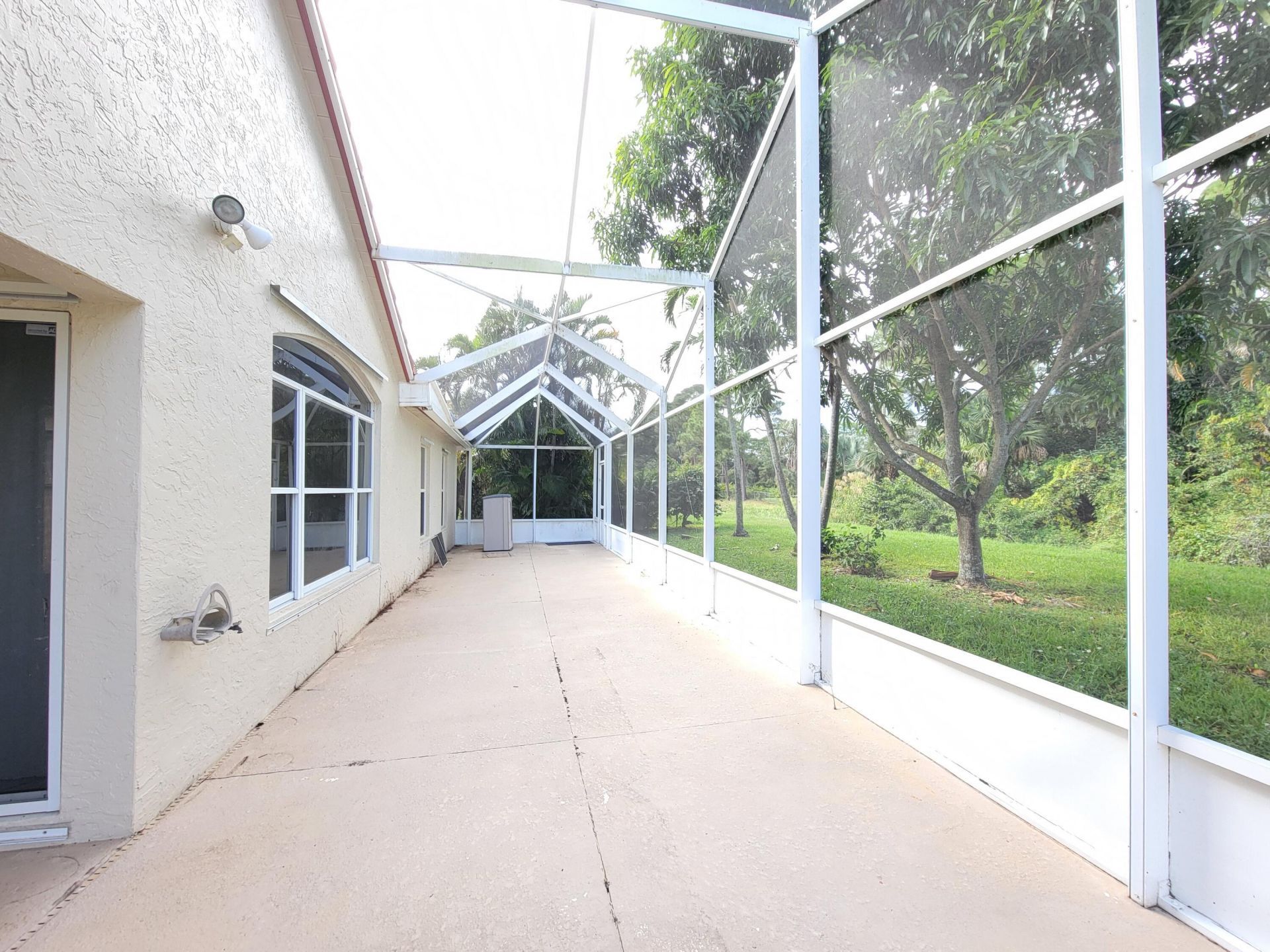 3041 Casa Rio Court, Riviera Beach, FL 33418 Photo