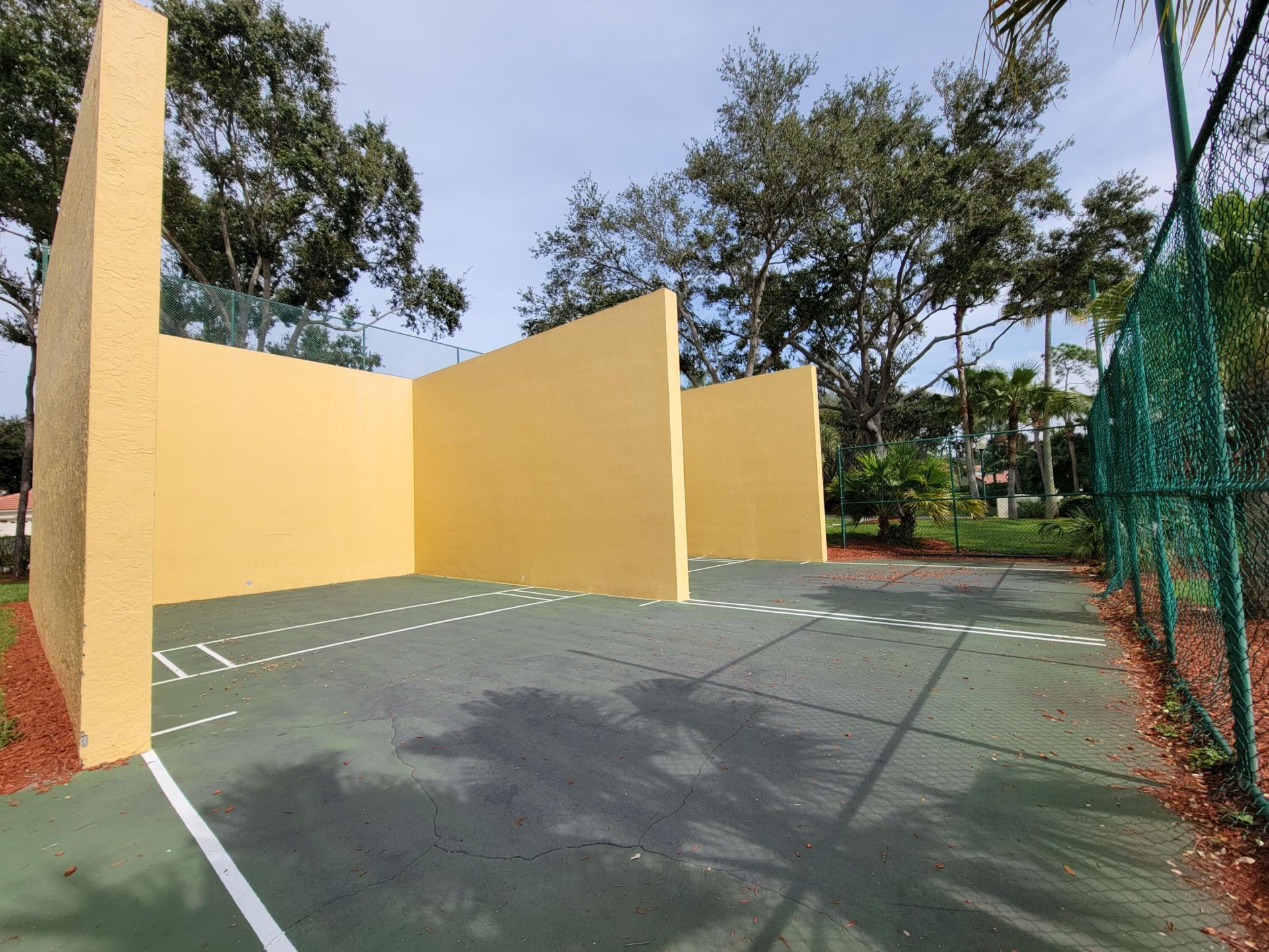 3041 Casa Rio Court, Riviera Beach, FL 33418 Photo