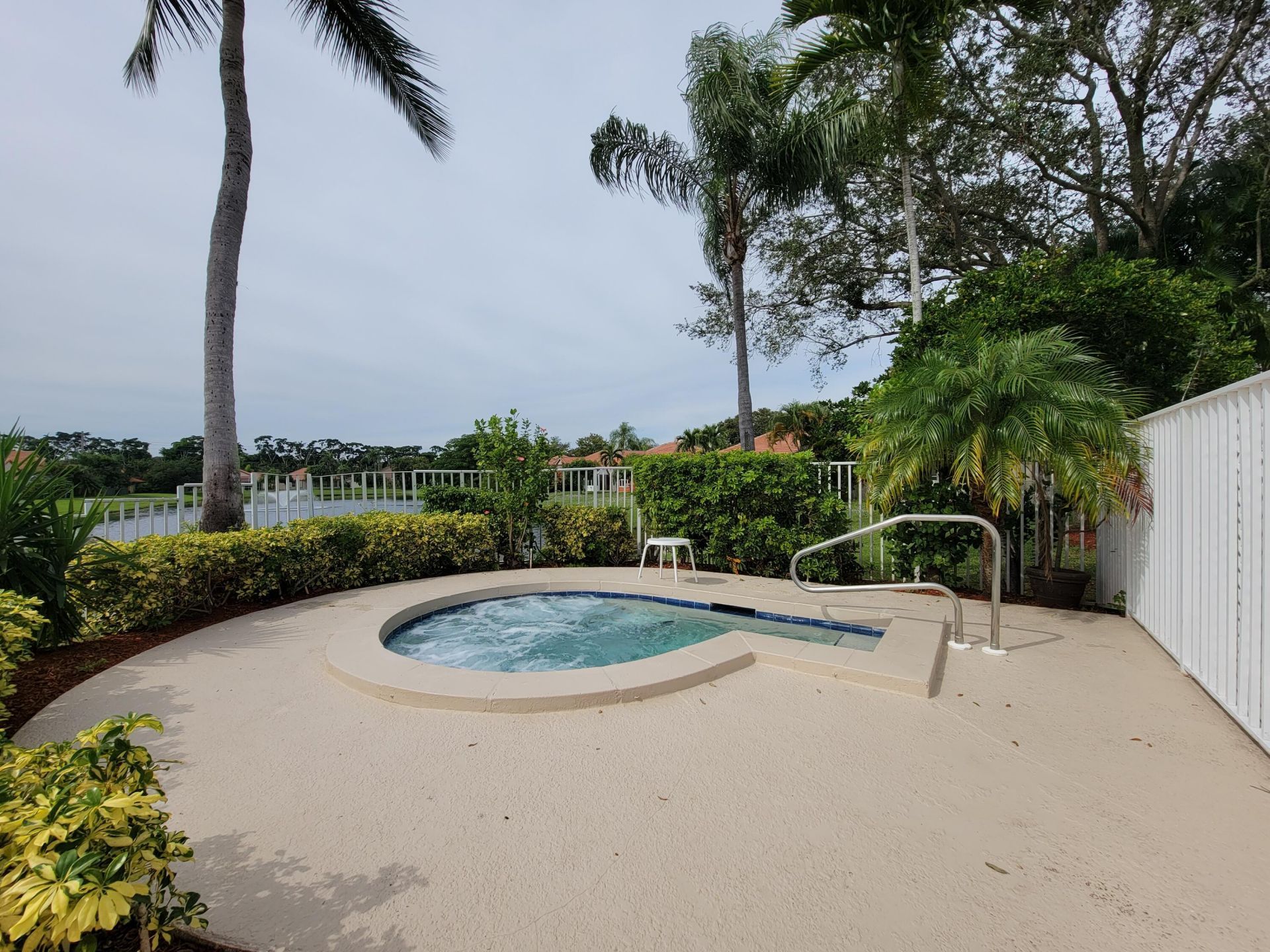 3041 Casa Rio Court, Riviera Beach, FL 33418 Photo