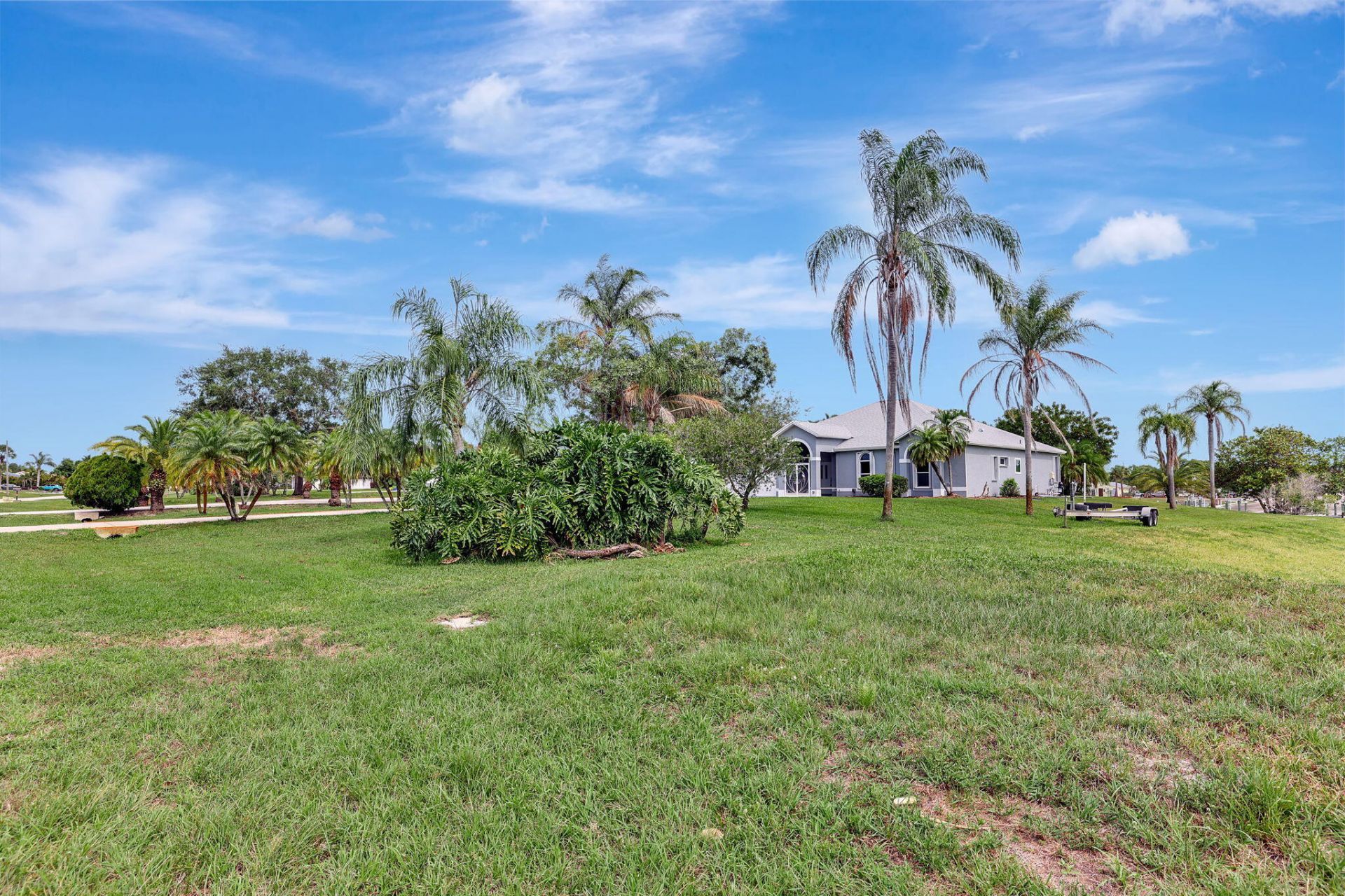 2704 SE Eagle Drive, Port Saint Lucie, FL 34984 Photo