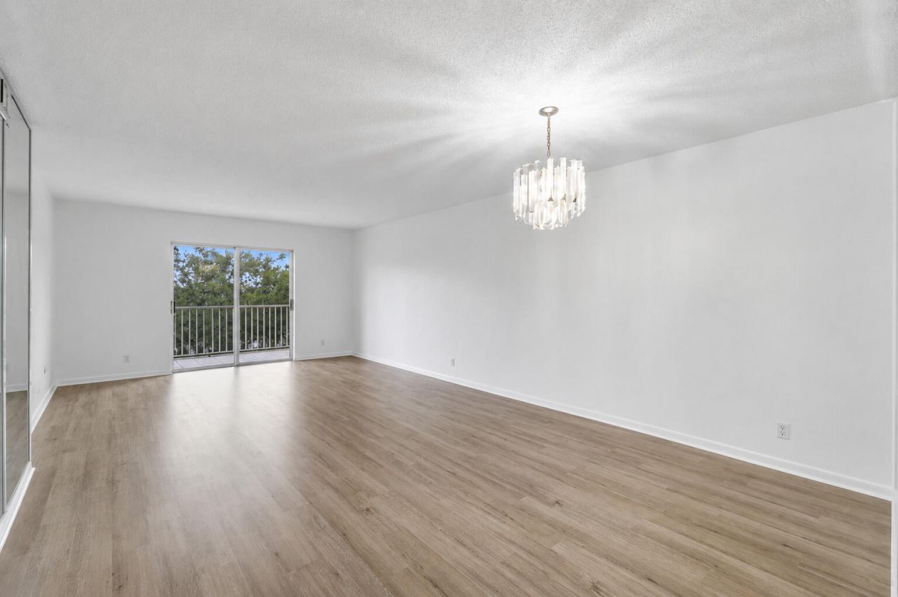 9101 W Sample Road, Unit 402, Coral Springs, FL 33065 Photo
