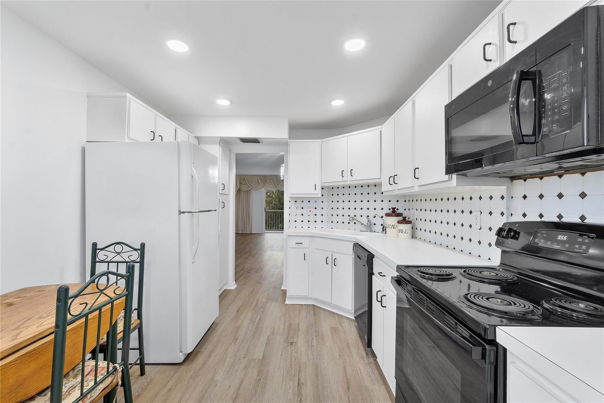 9101 W Sample Road, Unit 402, Coral Springs, FL 33065 Photo