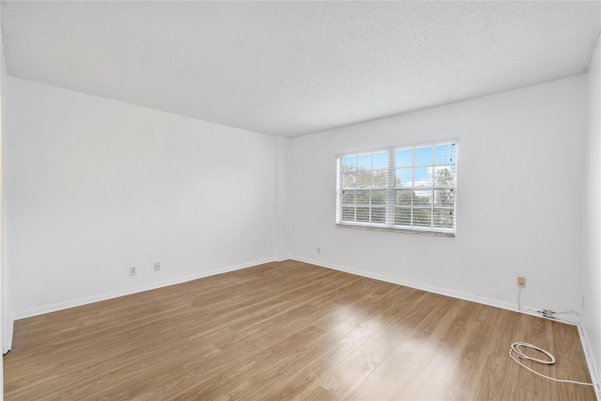 9101 W Sample Road, Unit 402, Coral Springs, FL 33065 Photo