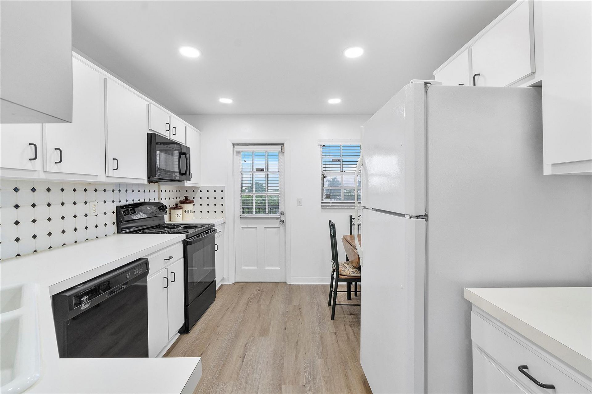 9101 W Sample Road, Unit 402, Coral Springs, FL 33065 Photo