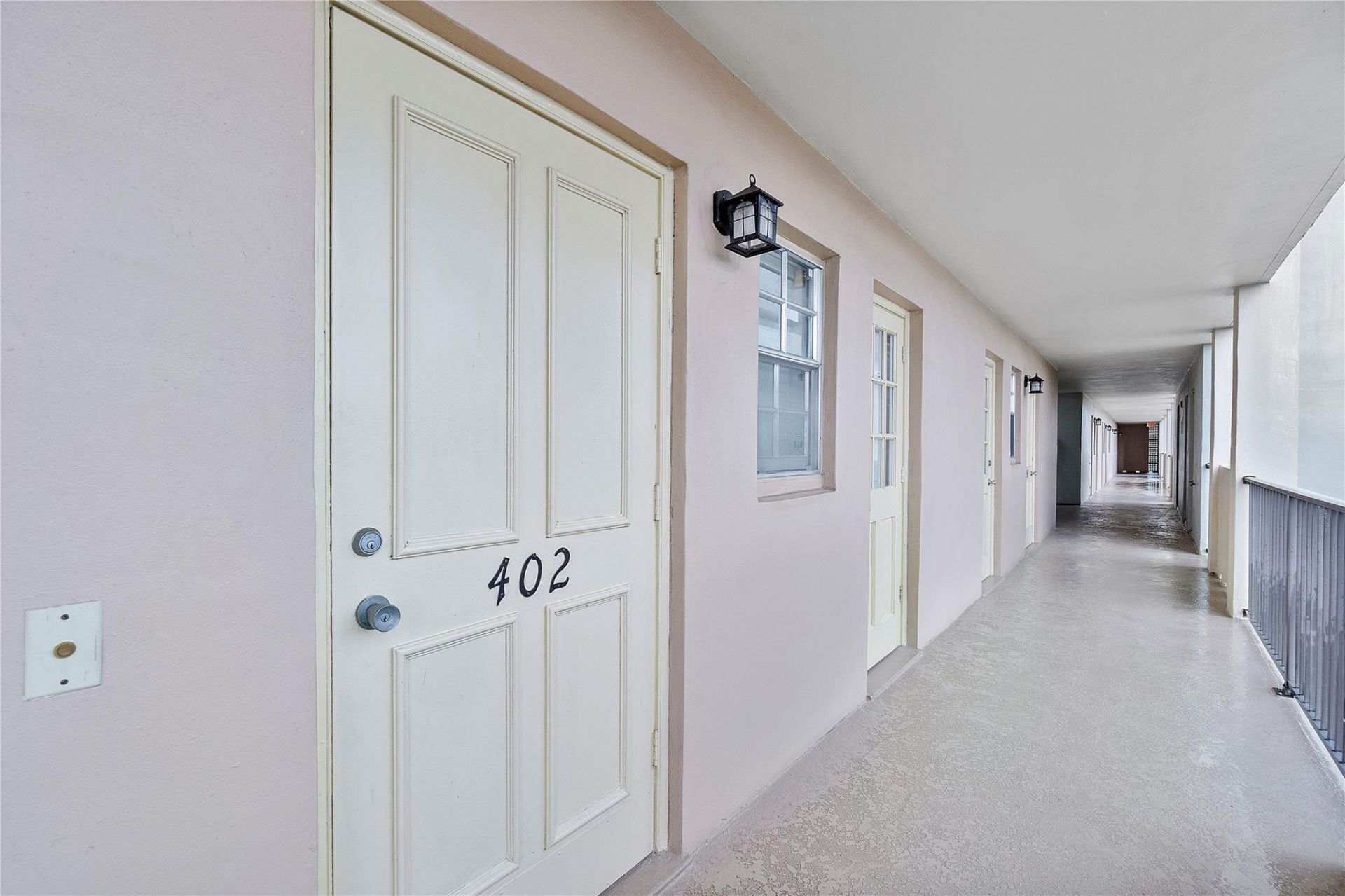 9101 W Sample Road, Unit 402, Coral Springs, FL 33065 Photo