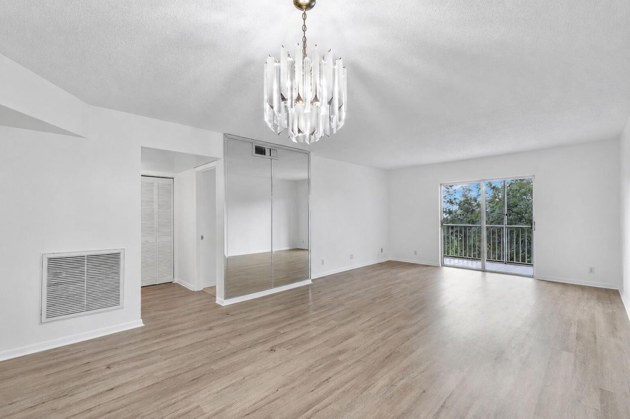 9101 W Sample Road, Unit 402, Coral Springs, FL 33065 Photo