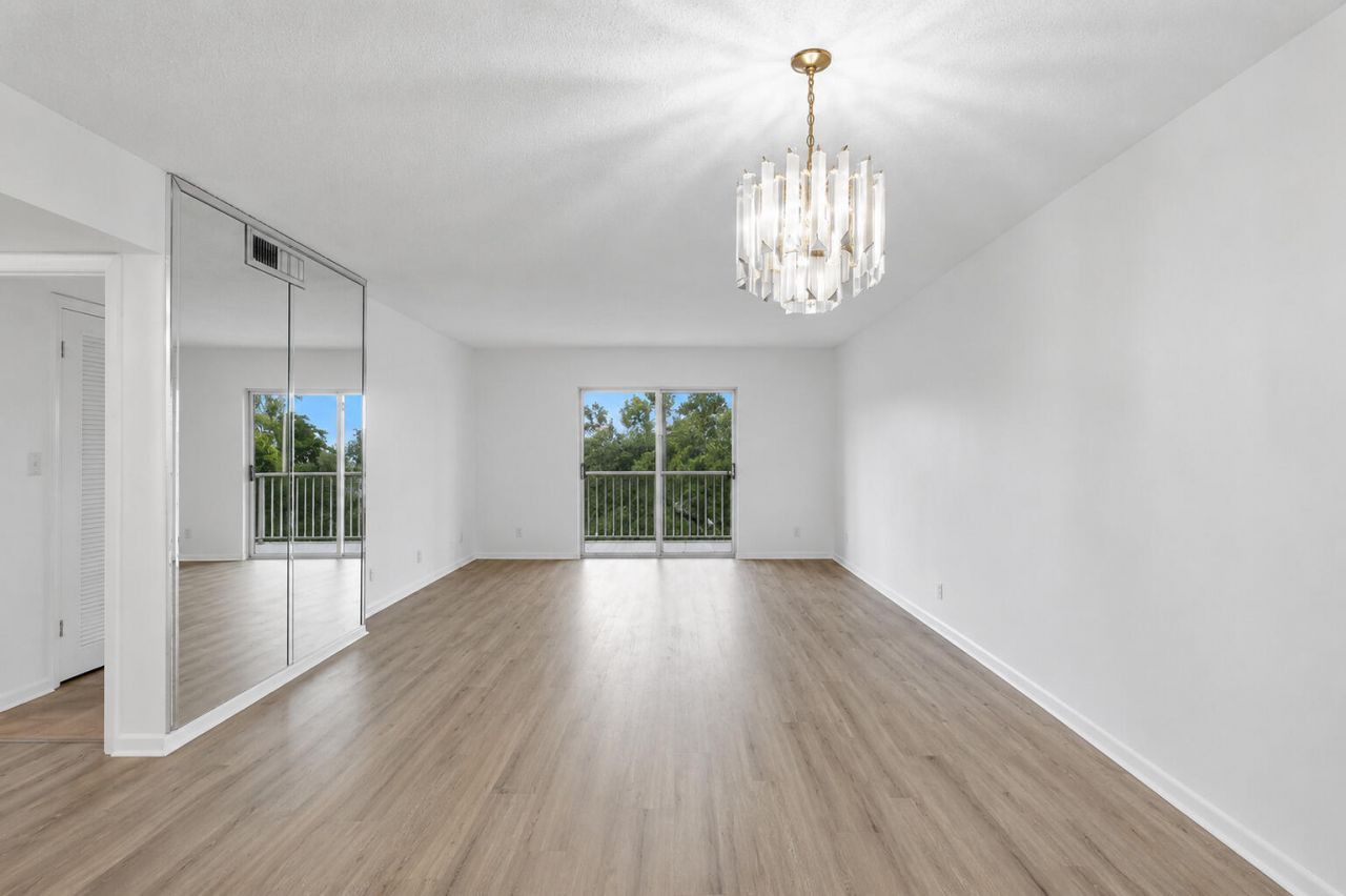 9101 W Sample Road, Unit 402, Coral Springs, FL 33065 Photo