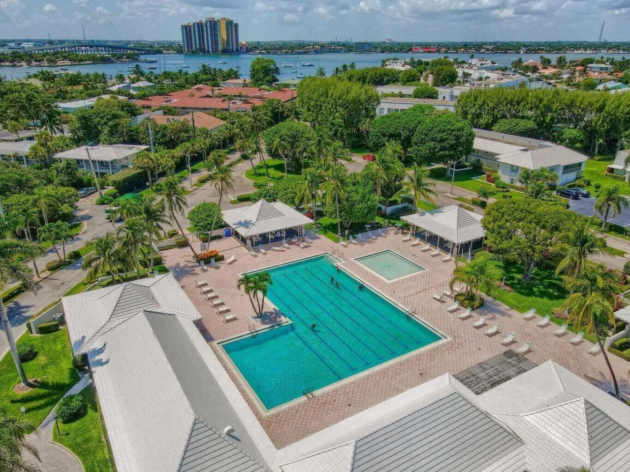 1251 Sugar Sands Boulevard, Unit 125, Singer Island, FL 33404 Photo