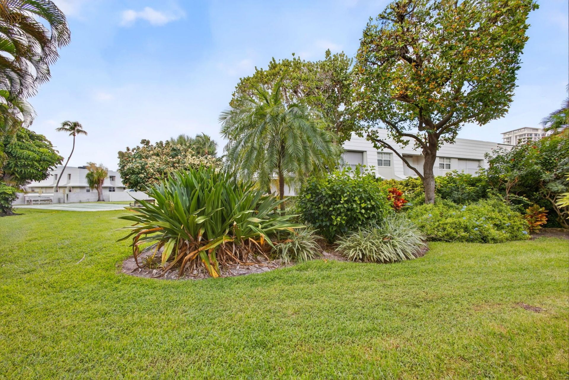 1251 Sugar Sands Boulevard, Unit 125, Singer Island, FL 33404 Photo