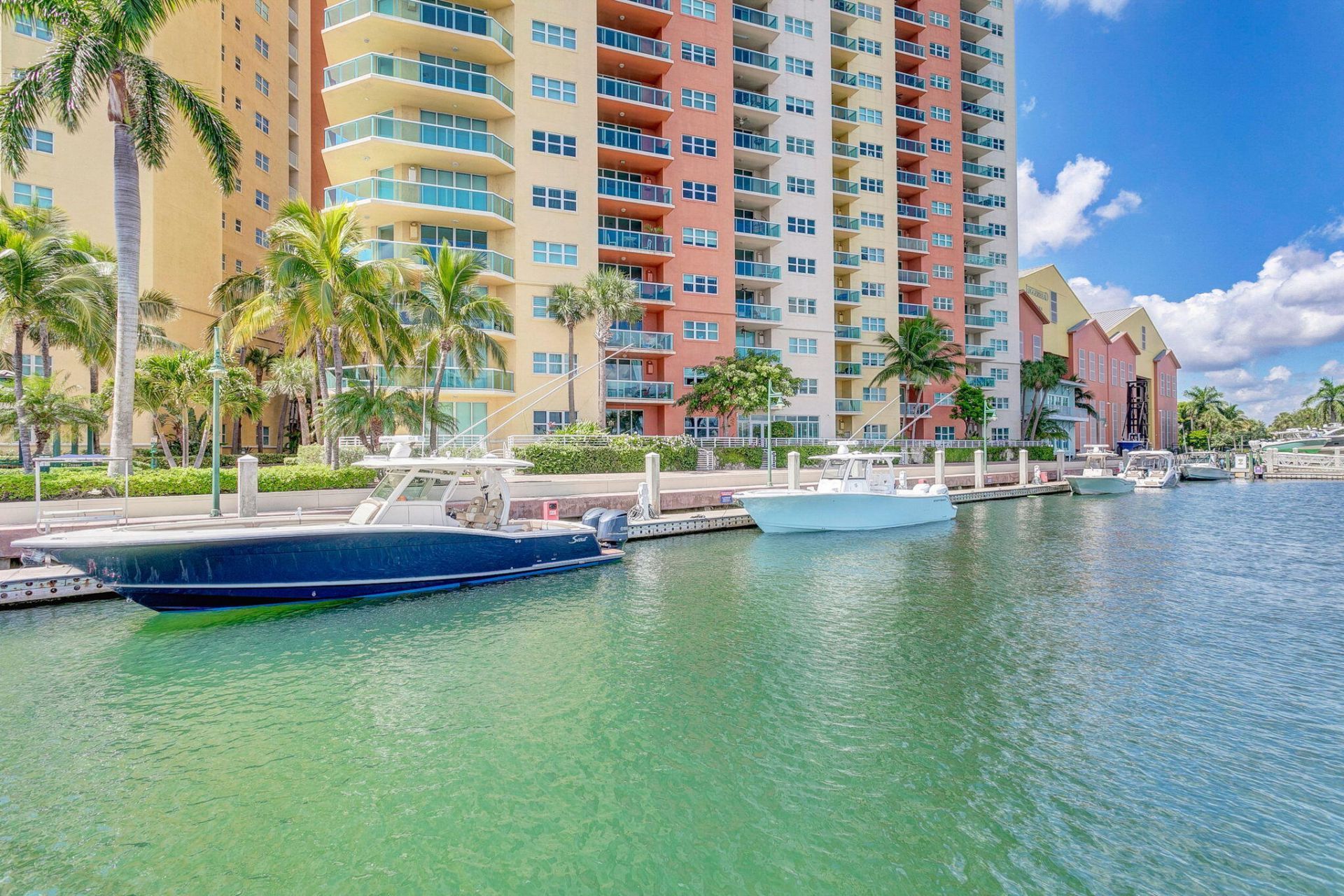 2650 Lake Shore Drive, Unit 1005, Riviera Beach, FL 33404 Photo