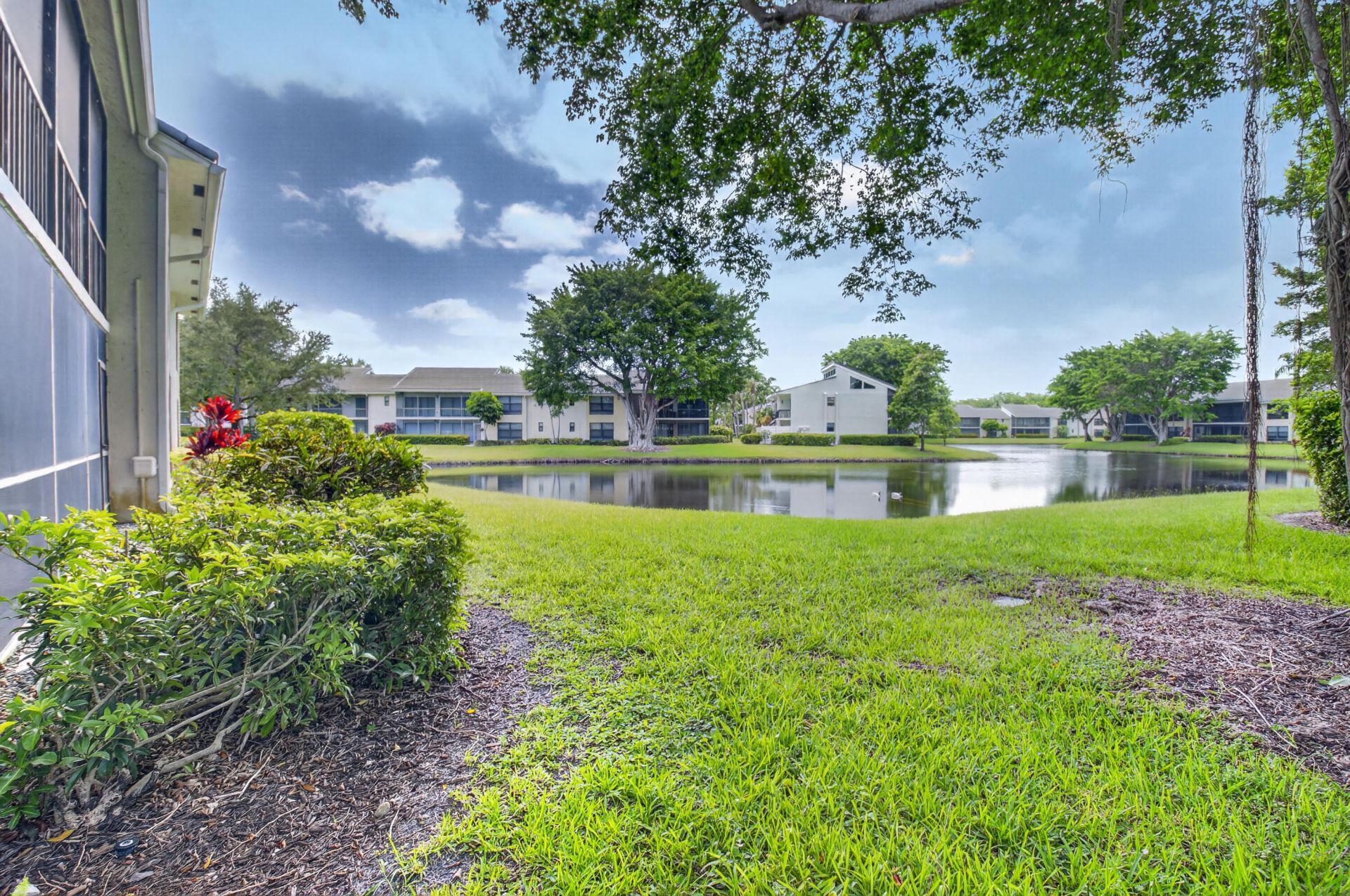 6800 Willow Wood Drive, Unit 905, Boca Raton, FL 33434 Photo