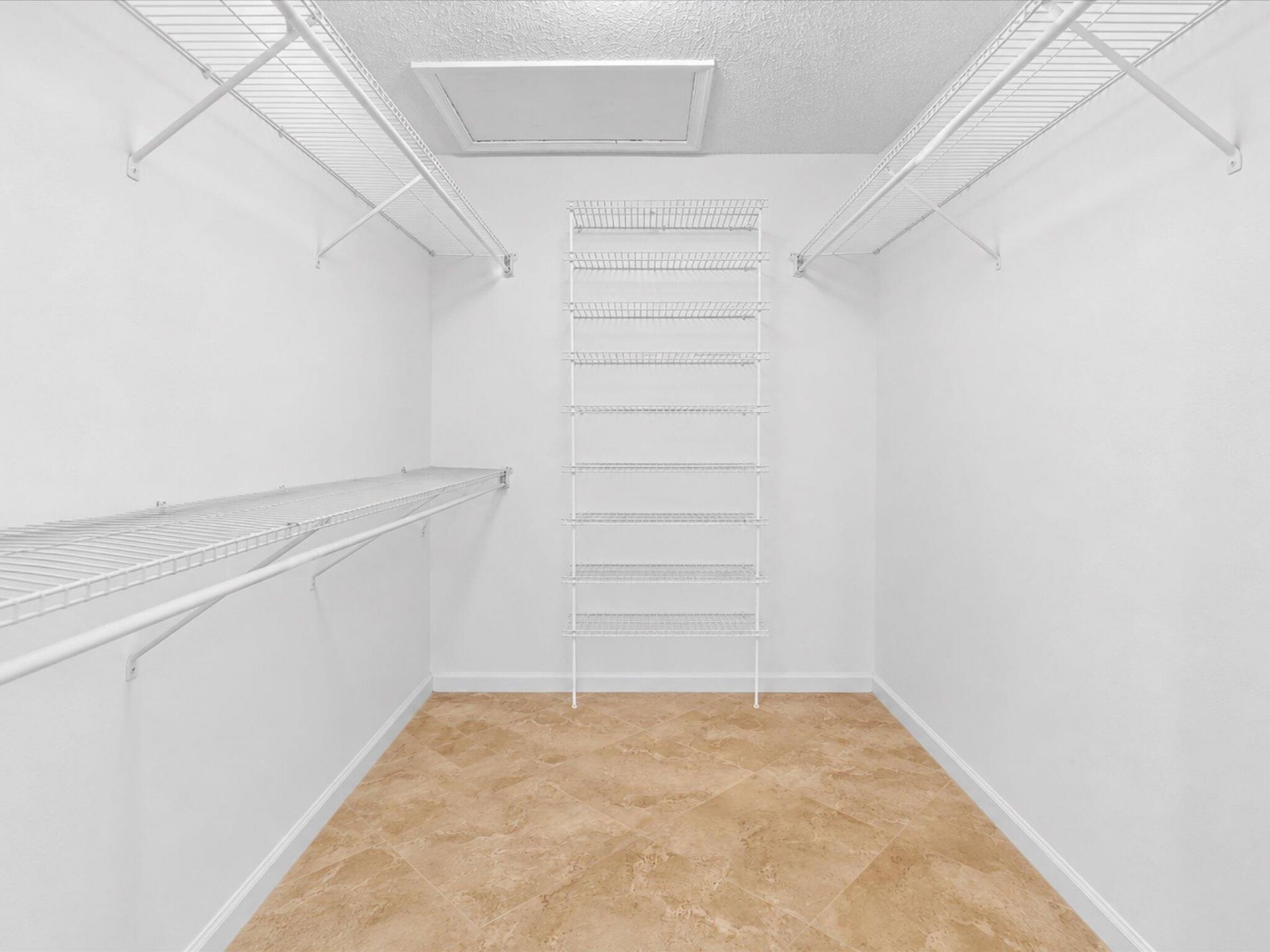 7036 Summer Tree Drive, Unit B, Boynton Beach, FL 33437 Photo