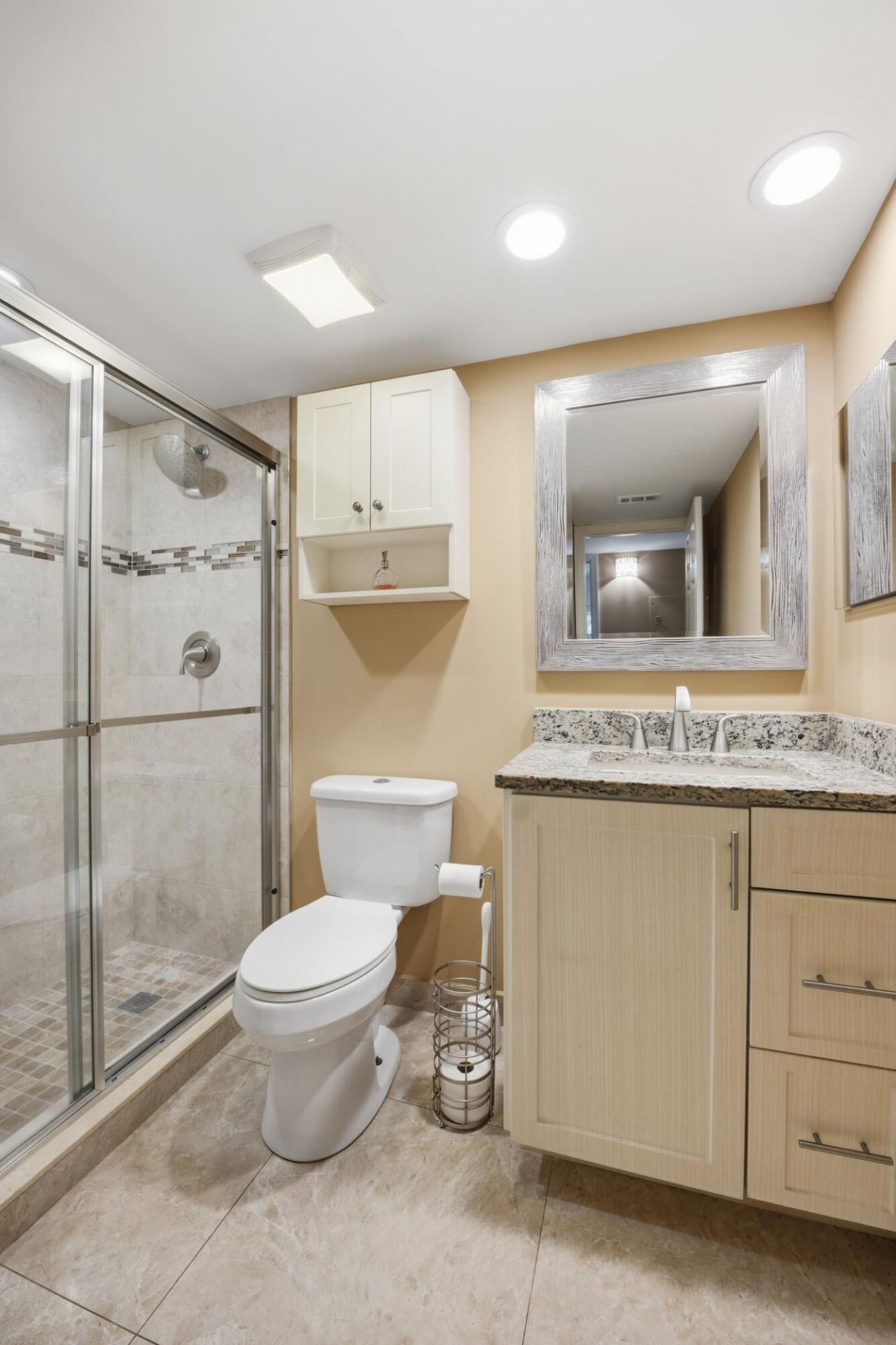 54 Capri B, Delray Beach, FL 33484 Photo