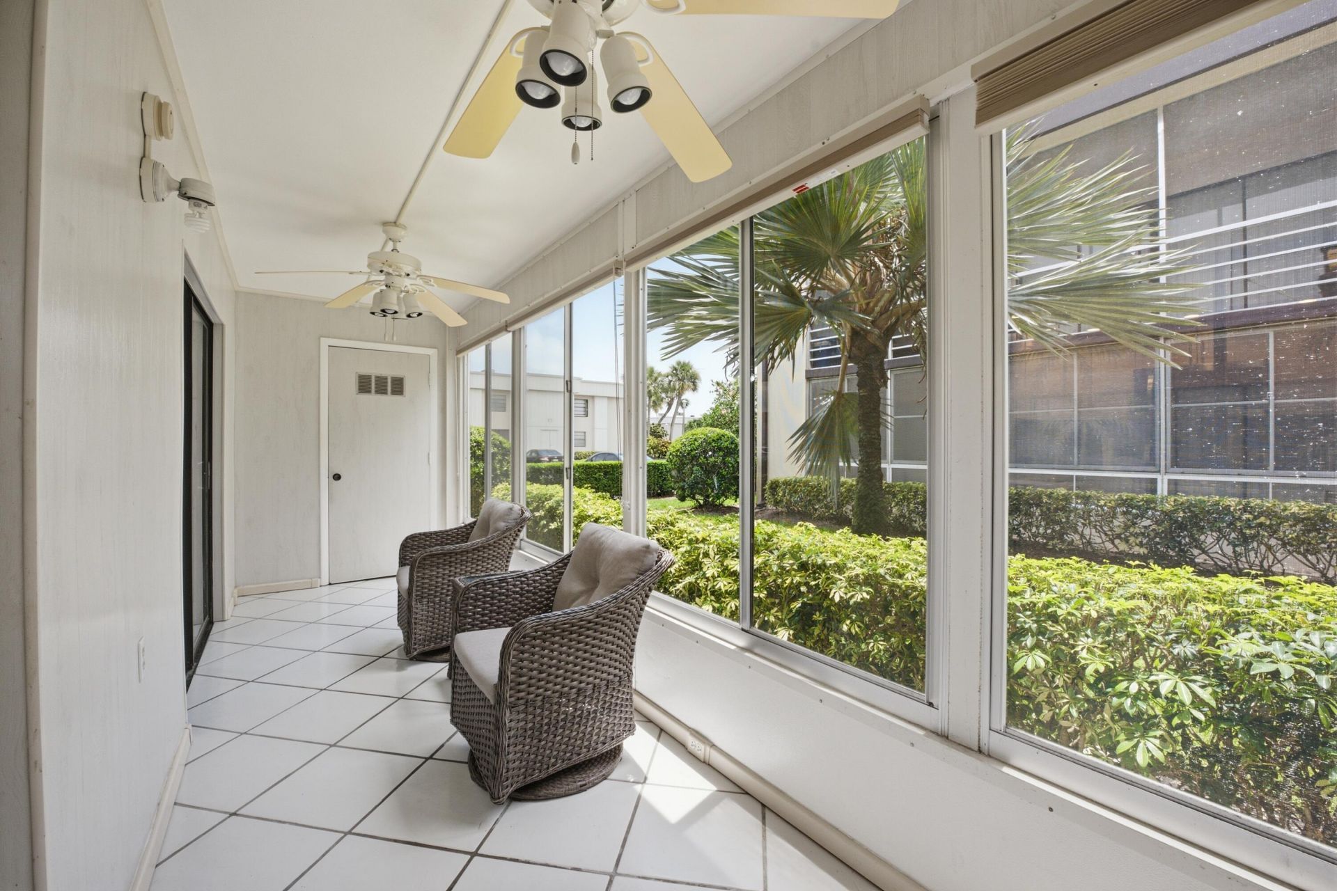 54 Capri B, Delray Beach, FL 33484 Photo