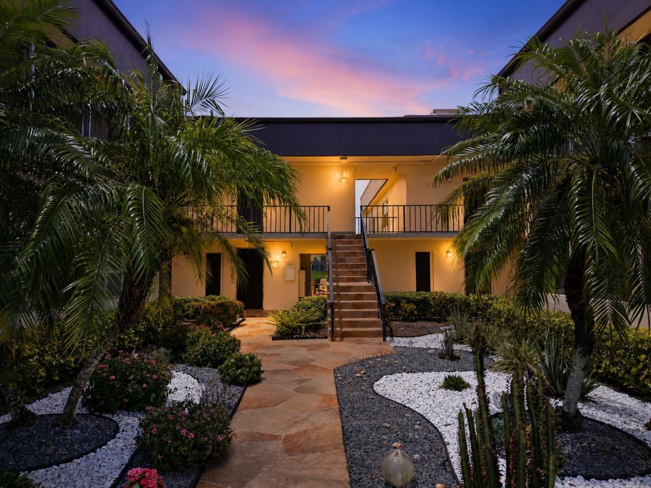 54 Capri B, Delray Beach, FL 33484 Photo