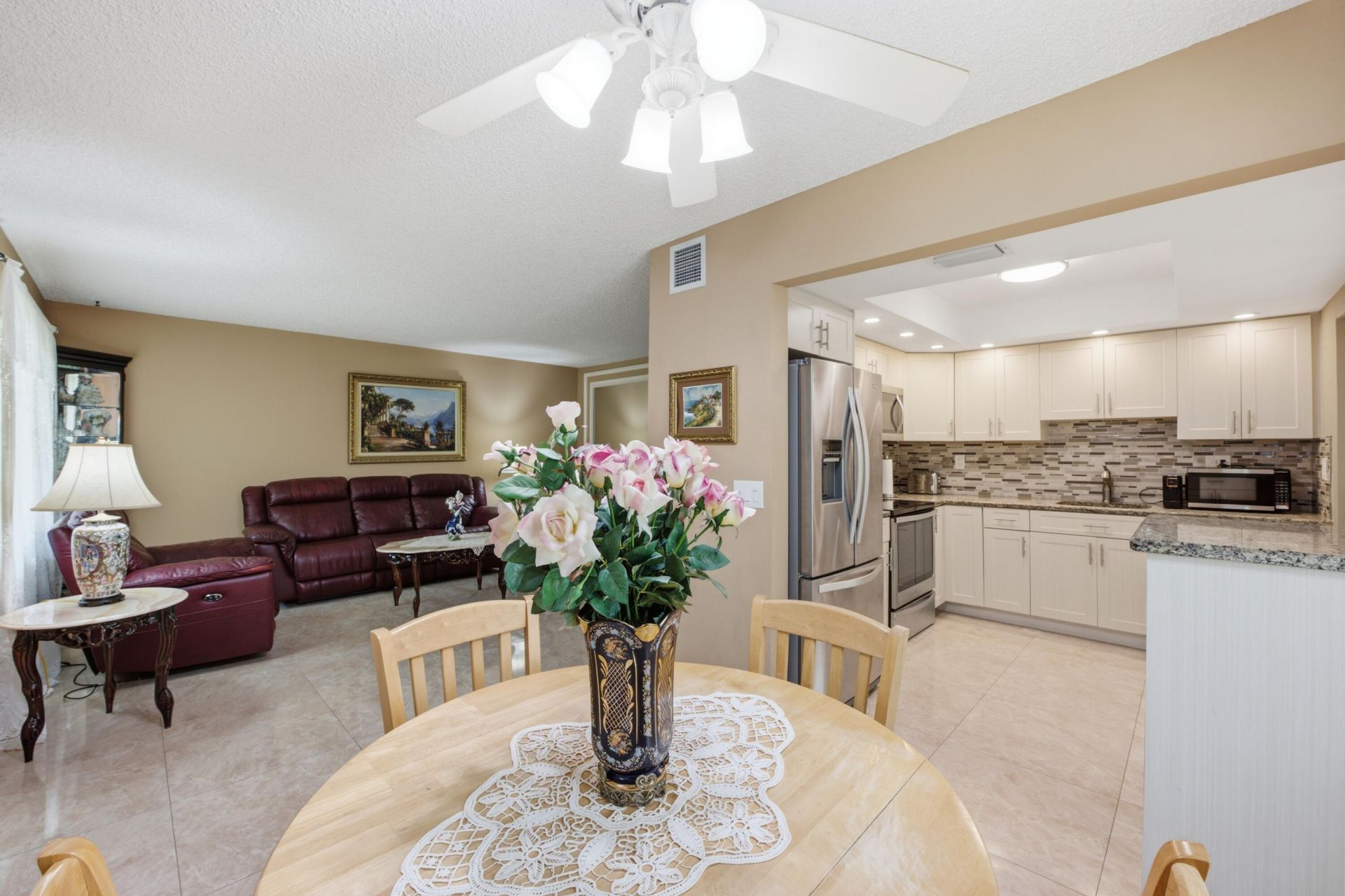 54 Capri B, Delray Beach, FL 33484 Photo