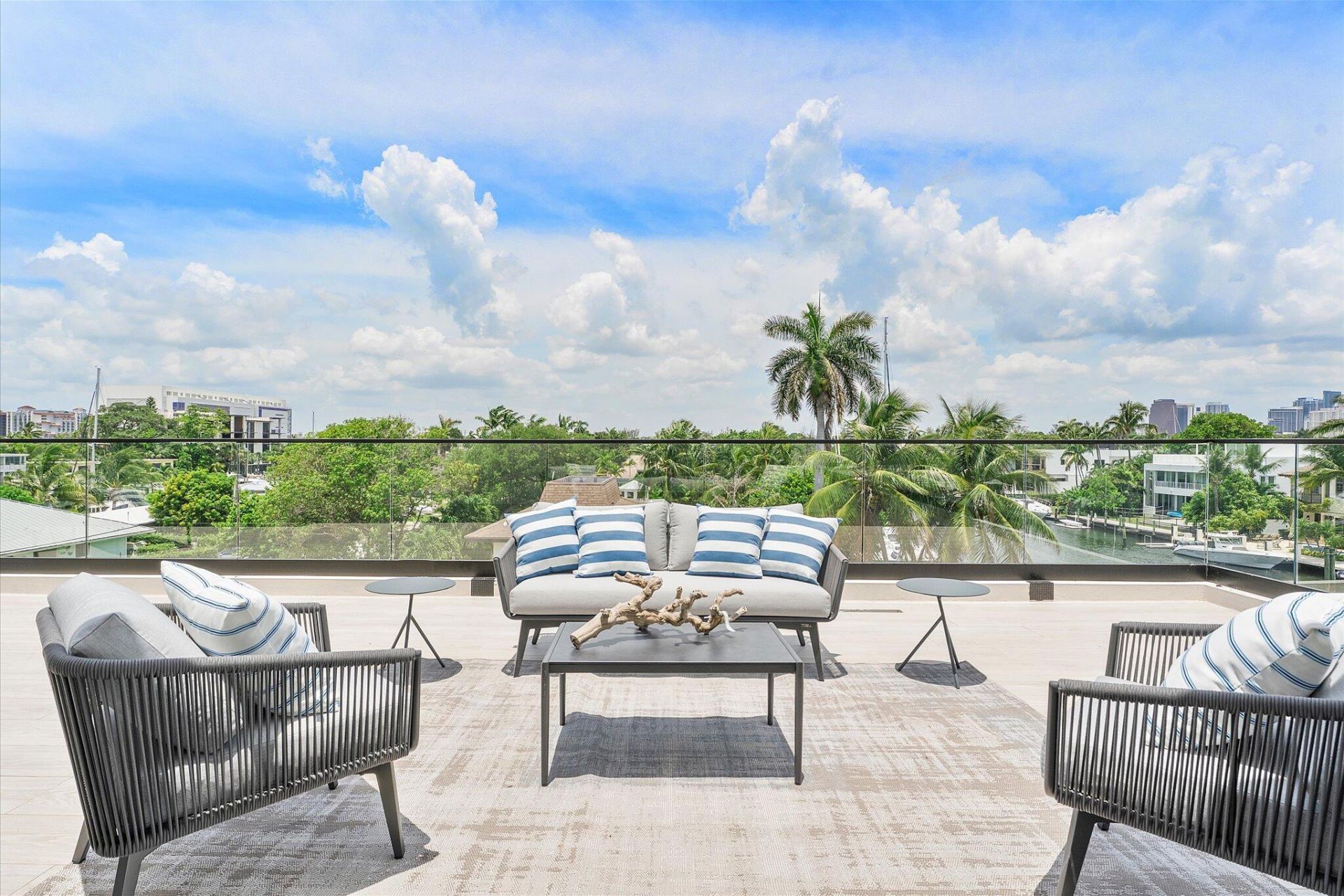 1607 SE 14th Street, Fort Lauderdale, FL 33316 Photo