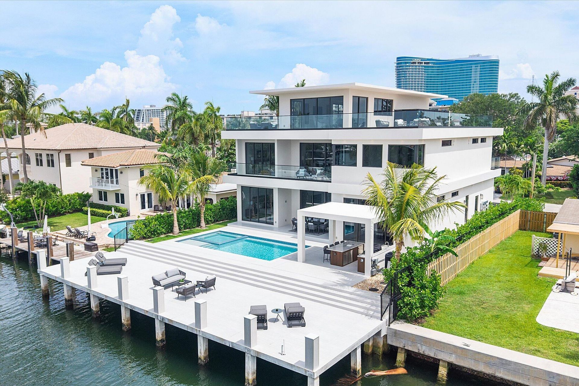 1607 SE 14th Street, Fort Lauderdale, FL 33316 Photo