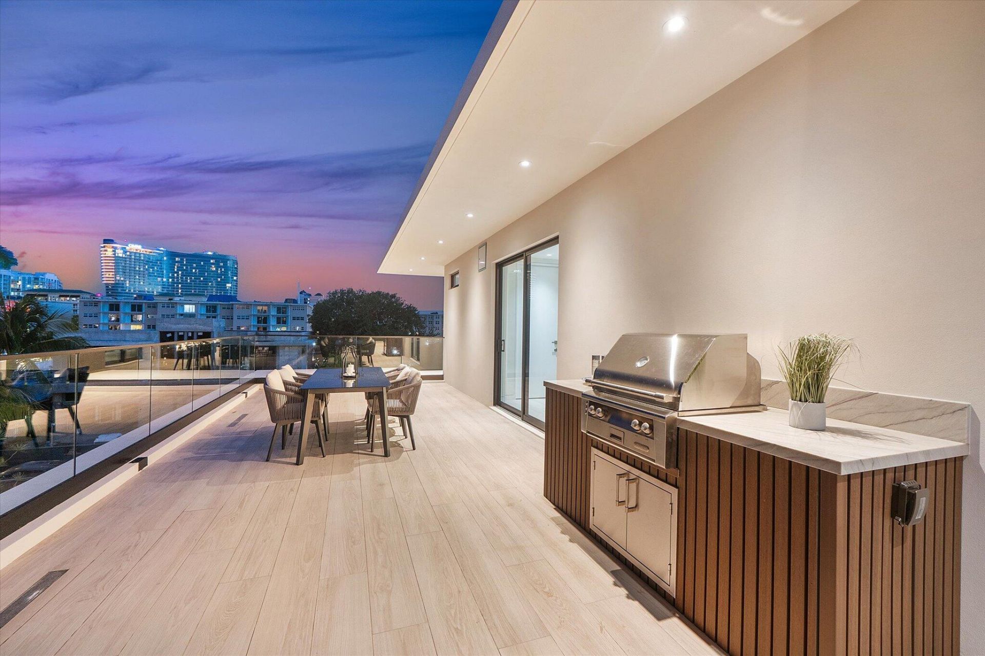 1607 SE 14th Street, Fort Lauderdale, FL 33316 Photo