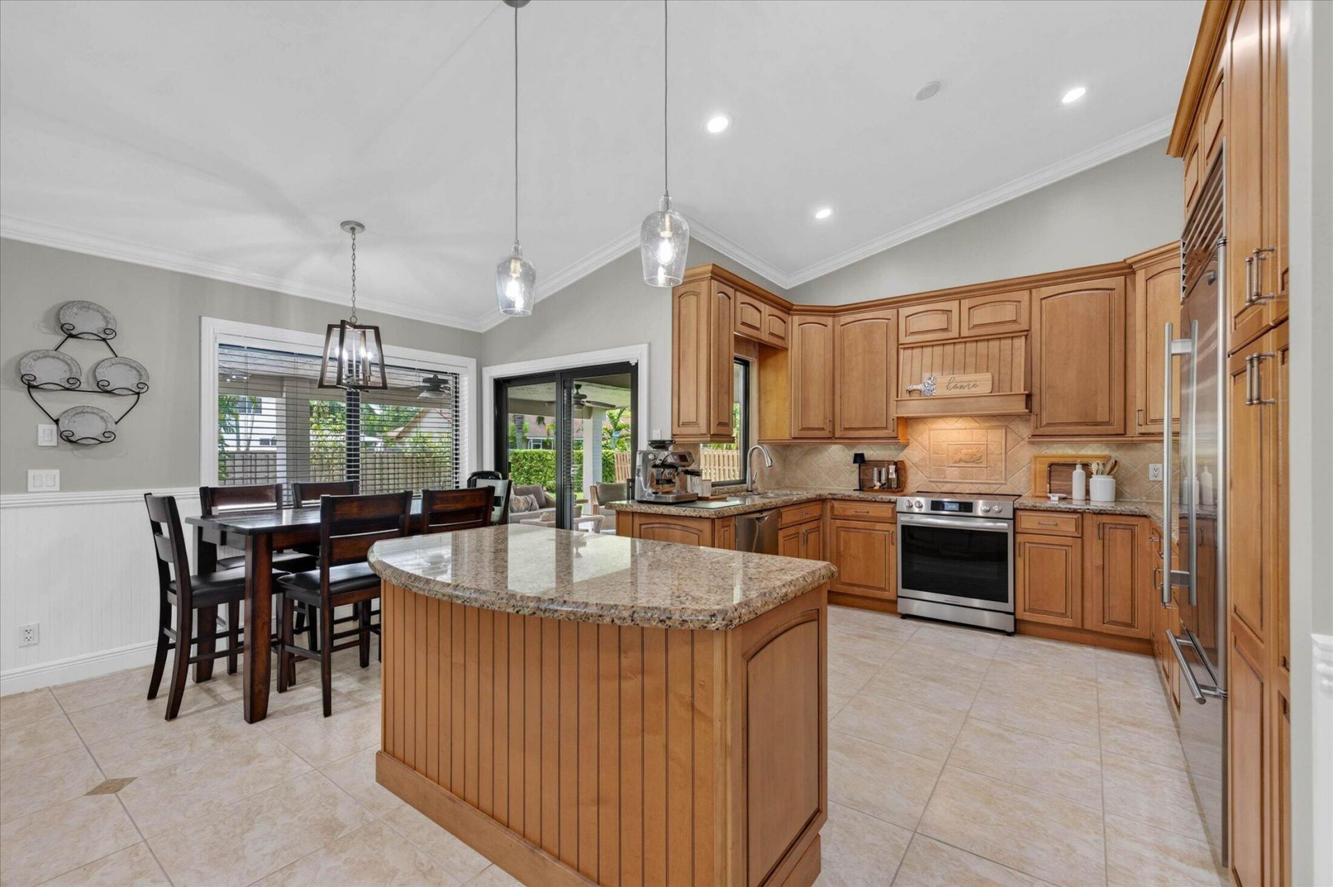 20250 NW 5th Street, Pembroke Pines, FL 33029 Photo