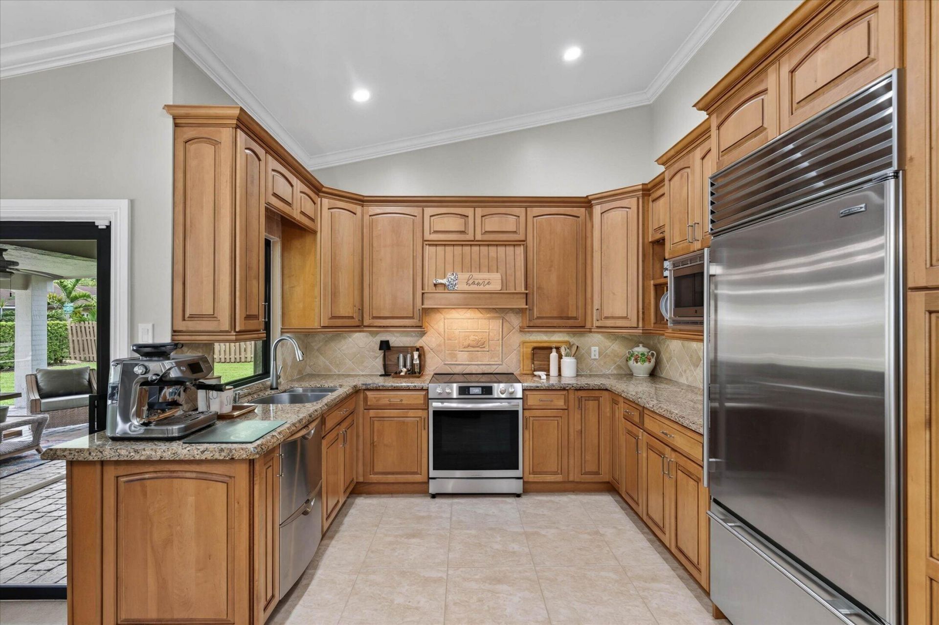 20250 NW 5th Street, Pembroke Pines, FL 33029 Photo