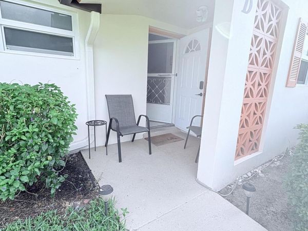 2966 Crosley Drive E, Unit D, West Palm Beach, FL 33415
