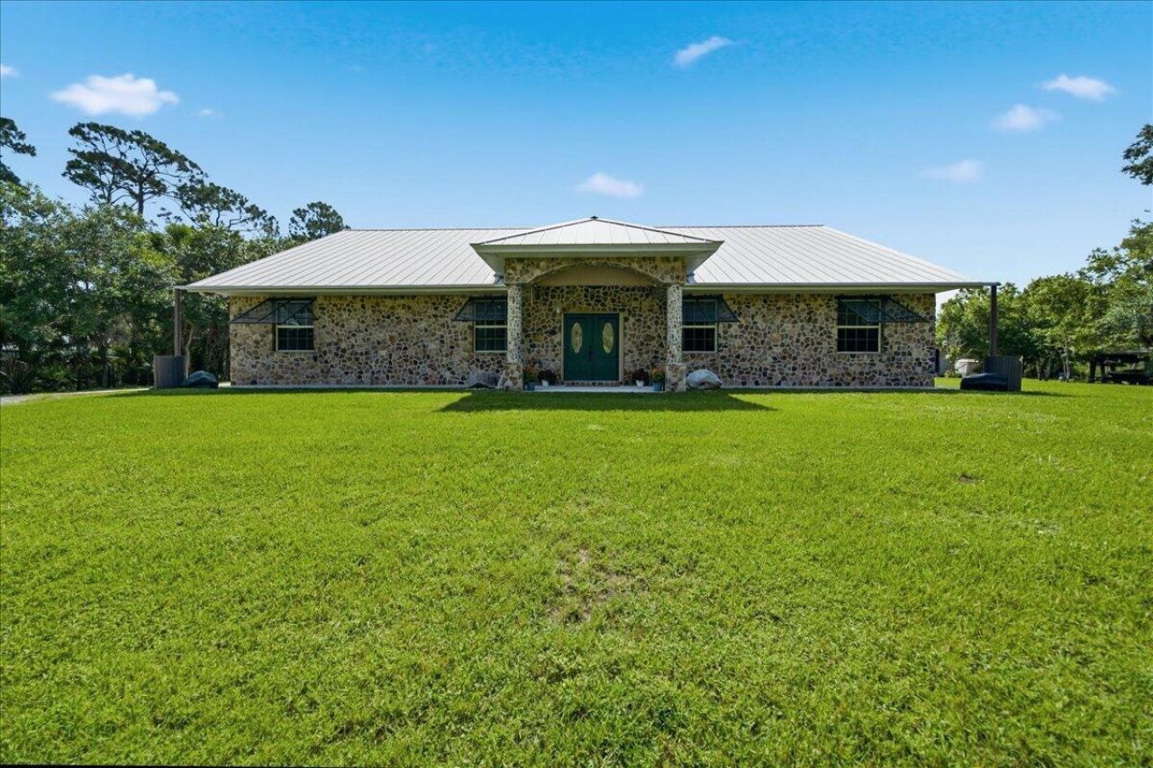 4207 Fortuna Avenue, Grant Valkaria, FL 32950 Photo