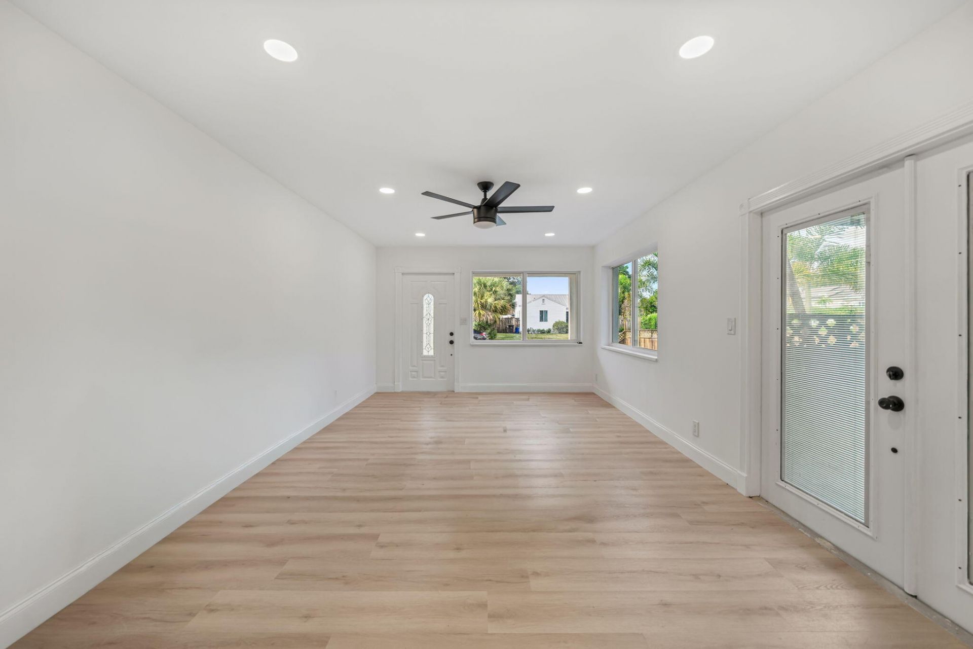 715 High Street, West Palm Beach, FL 33405 Photo