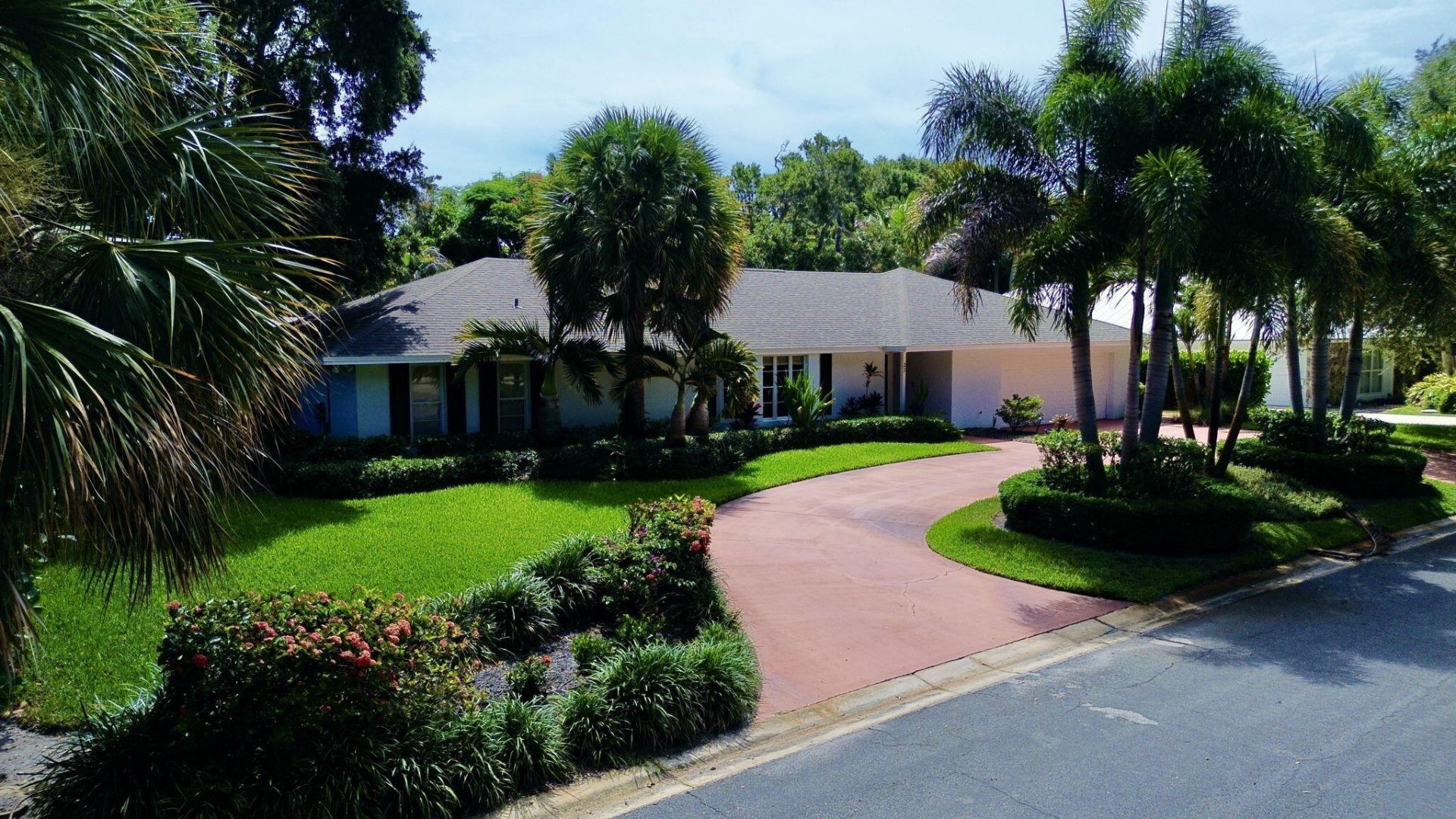 22 Banyan Road, Sewalls Point, FL 34996 Photo