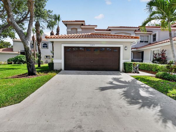 10401 Lake Vista Circle, Boca Raton, FL 33498