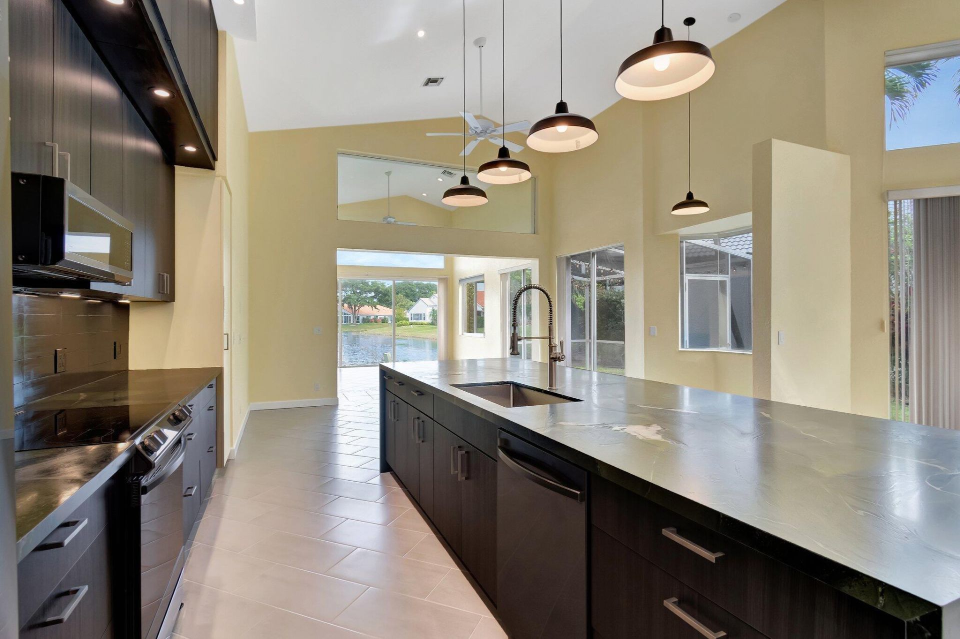 11922 Fountainside Circle, Boynton Beach, FL 33437 Photo