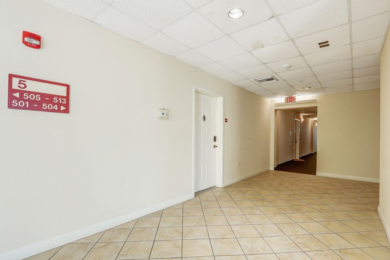 1200 Town Center Drive, Unit 502, Jupiter, FL 33458 Photo