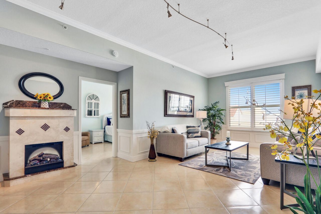 1200 Town Center Drive, Unit 502, Jupiter, FL 33458 Photo