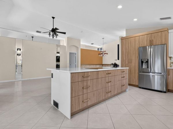 8135 Playa Del Sur Boulevard, Lake Worth, FL 33467