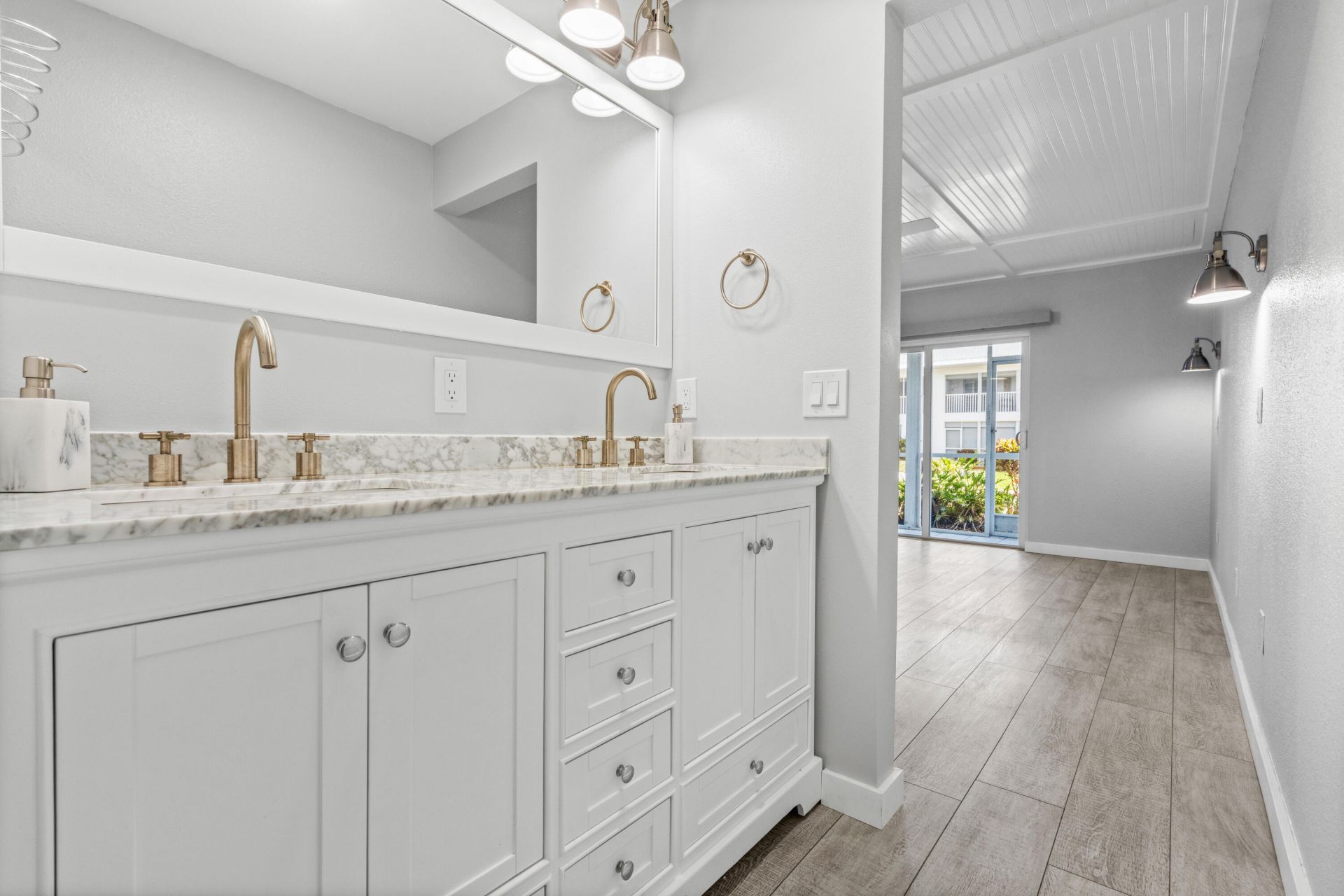 1864 SW Palm City Road, Unit 103, Stuart, FL 34994 Photo