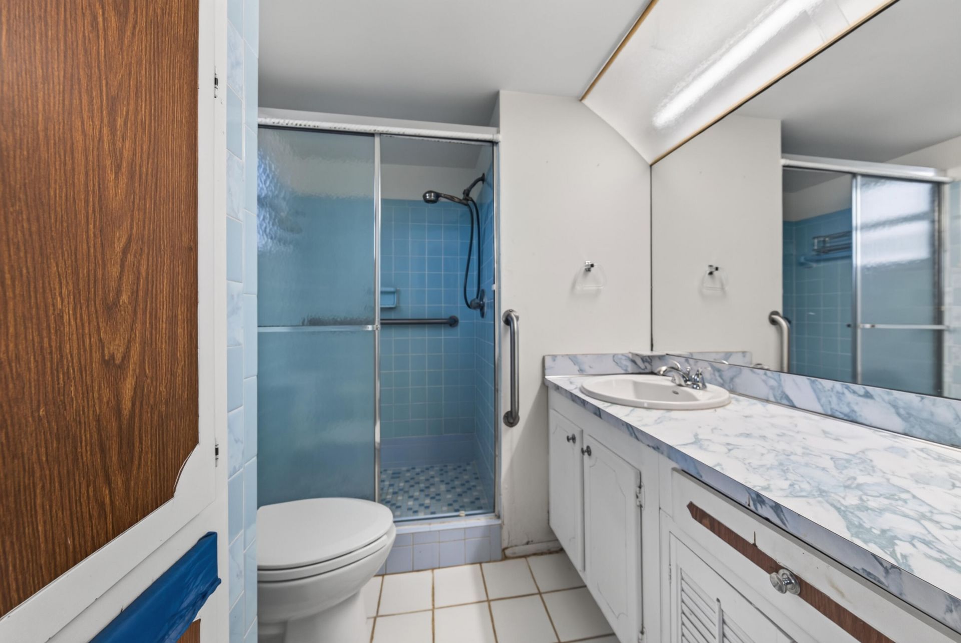 8101 N Sunrise Lakes Drive N, Unit 112, Sunrise, FL 33322 Photo
