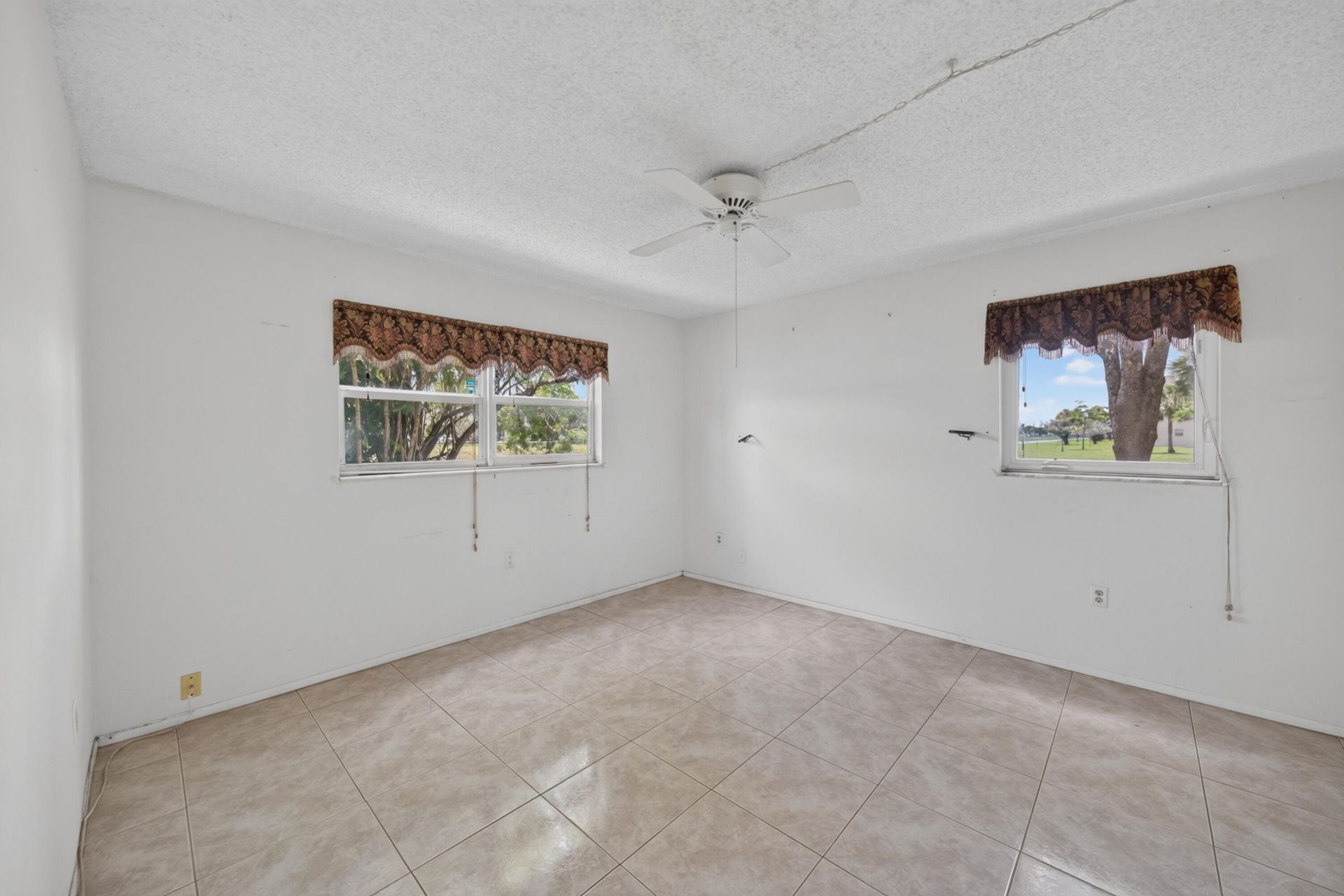 8101 N Sunrise Lakes Drive N, Unit 112, Sunrise, FL 33322 Photo
