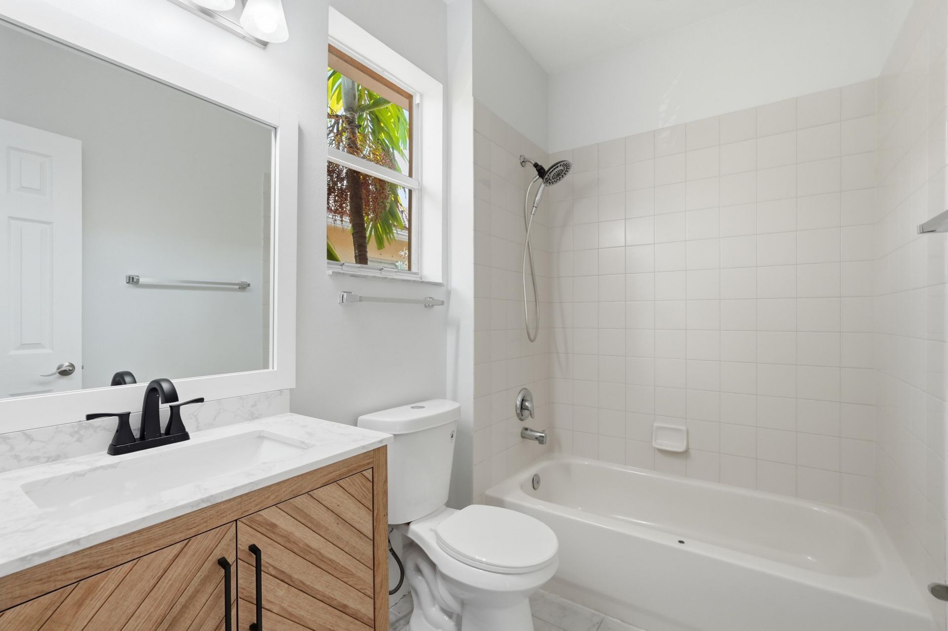 3261 Scarletta Drive, Riviera Beach, FL 33404 Photo