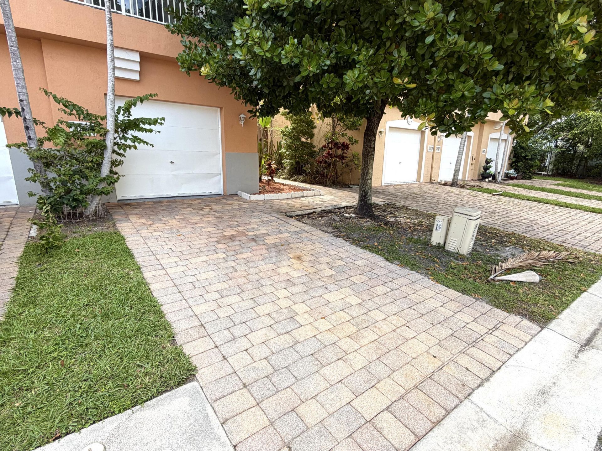 3261 Scarletta Drive, Riviera Beach, FL 33404 Photo