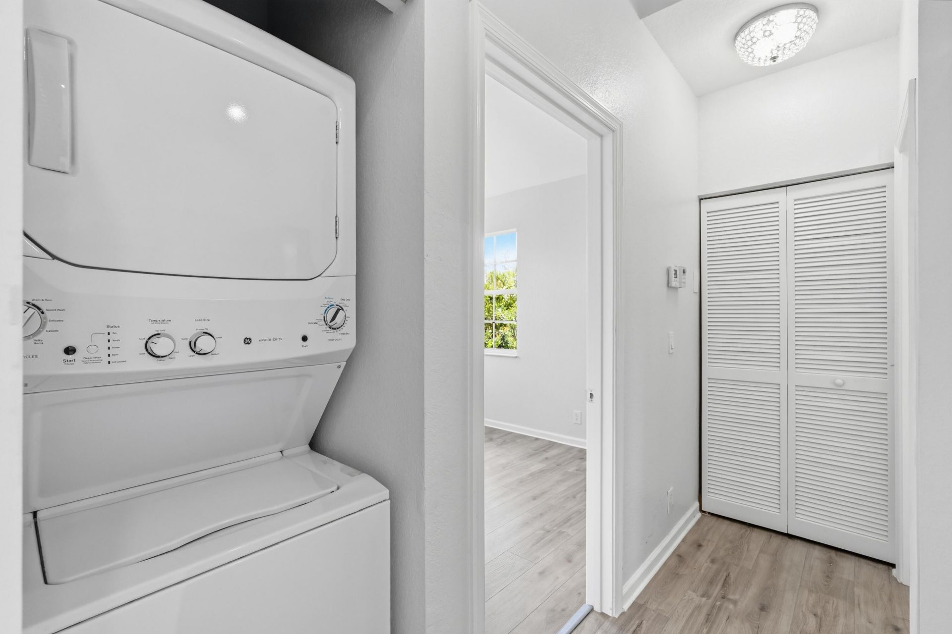 3261 Scarletta Drive, Riviera Beach, FL 33404 Photo